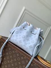 LV Bella Mahina Leather Bleu Olympe M28885 - 19x22x14cm - 5