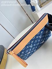 LV Pochette Voyage Souple Monogram Flowers Denim Blue M27559 - 33.5x26x5.5cm - 6