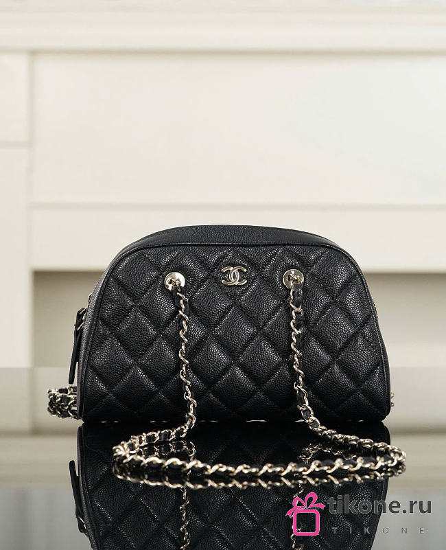 Chanel Clutch with Chain Grained Shiny Calfskin & Gold-Tone Metal Black AP5092 - 19.5x11.7x5.5cm - 1