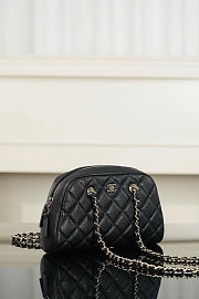 Chanel Clutch with Chain Grained Shiny Calfskin & Gold-Tone Metal Black AP5092 - 19.5x11.7x5.5cm - 2
