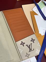 LV Brazza Wallet Monogram Surplus Canvas Sand Beige M29257 - 19x10x2cm - 4