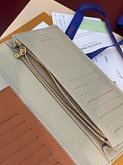 LV Brazza Wallet Monogram Surplus Canvas Sand Beige M29257 - 19x10x2cm - 2