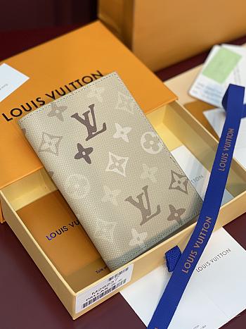 LV Passport Cover Monogram Surplus Canvas Sand Beige M29237 - 14x2.5x10cm