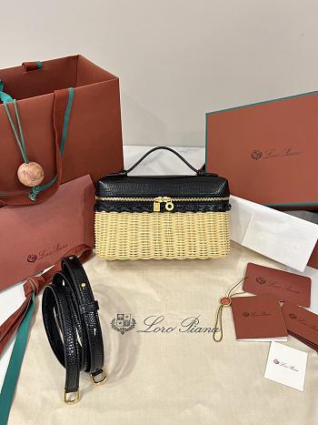 Loro Piana Extra Pocket L19 East-West Wicker Rattan, Lizard Leather Black/Sun Gold (804L) - 11x19x7cm