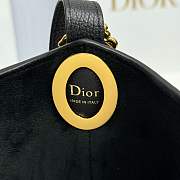 Small Dior Médaillon Bucket Bag Black Grained Calfskin - 19x18x12.5cm - 3
