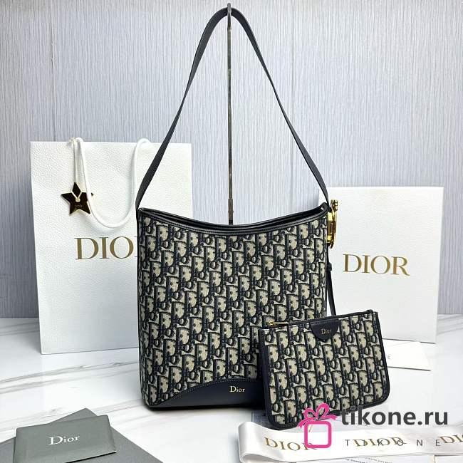 Medium Dior Médaillon Bucket Bag Blue Dior Oblique Jacquard - 26.5x26x15cm - 1