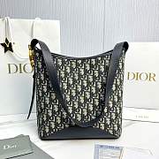 Medium Dior Médaillon Bucket Bag Blue Dior Oblique Jacquard - 26.5x26x15cm - 4