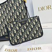 Medium Dior Médaillon Bucket Bag Blue Dior Oblique Jacquard - 26.5x26x15cm - 2