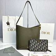 Medium Dior Médaillon Bucket Bag Khaki Grained Calfskin - 26.5x26x15cm - 1