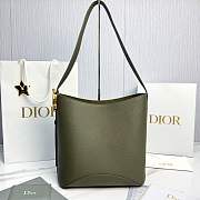 Medium Dior Médaillon Bucket Bag Khaki Grained Calfskin - 26.5x26x15cm - 4