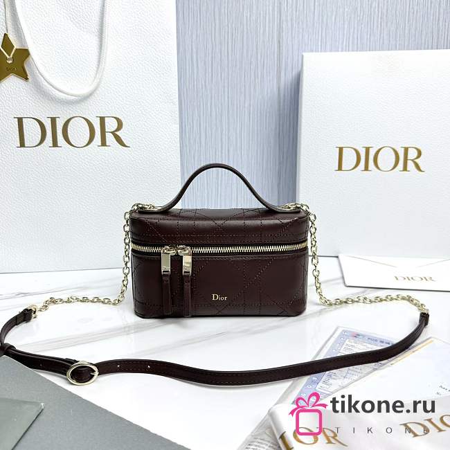 Dior Trianon Soft Vanity Mini Bag New Marron Flat Macrocannage Lambskin - 19x11x5cm - 1