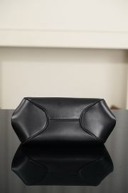Chanel Clutch with Chain Lambskin & Gold-Tone Metal Black AP5251 - 27x7.5x12cm - 4