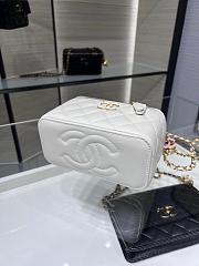 Chanel Small Vanity Case Lambskin Quilted With Chain White - 17x9.5x8cm - 2