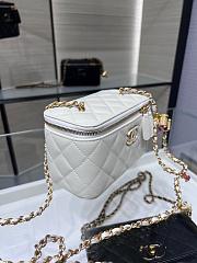 Chanel Small Vanity Case Lambskin Quilted With Chain White - 17x9.5x8cm - 3