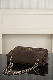 Chanel Maxi Flapbag Suede Calfskin & Gold-Tone Metal Dark Brown AS6281 - 32x19.5x10cm - 4
