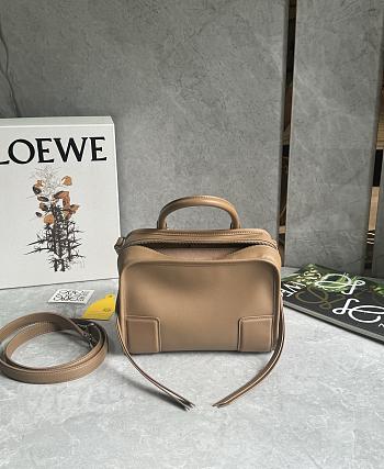 Loewe Small Amazona 180 Bag in Soft Calfskin Mocha - 24.5x18.5x10cm
