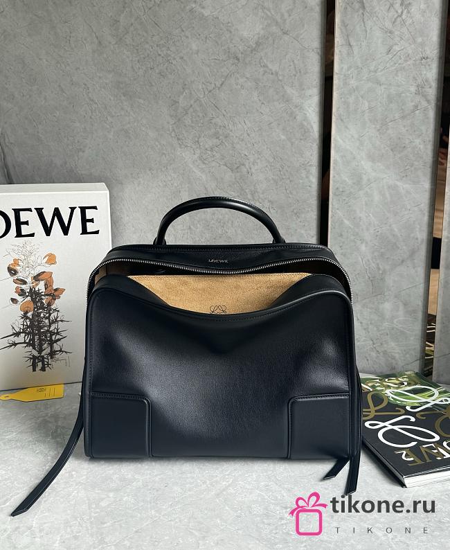 Loewe Medium Amazona 180 Bag in Soft Calfskin Black - 28x22.5x11cm - 1