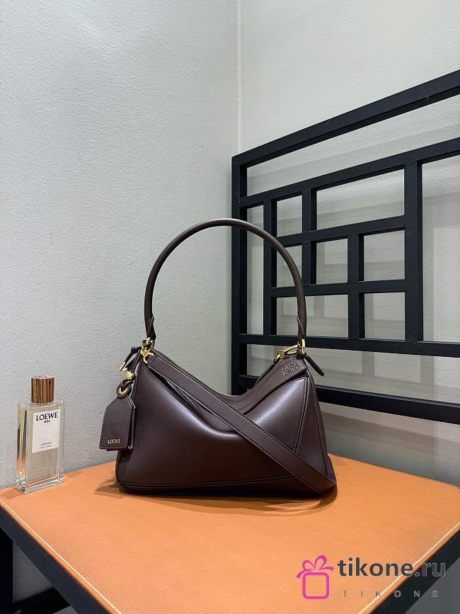 Loewe Medium Featherlight Puzzle Bag in Nappa Lambskin Dark Chestnut - 29x19.5x12cm - 1