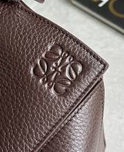 Loewe Large Puzzle Edge Bag In Supple Grained Calfskin Chocolate - 33x21.5x15cm - 4