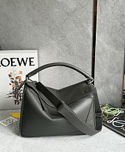 Loewe Large Puzzle Edge Bag In Supple Grained Calfskin Dark Khaki - 33x21.5x15cm - 4