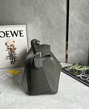 Loewe Large Puzzle Edge Bag In Supple Grained Calfskin Dark Khaki - 33x21.5x15cm - 3