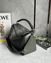 Loewe Large Puzzle Edge Bag In Supple Grained Calfskin Dark Khaki - 33x21.5x15cm - 2