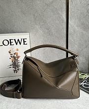 Loewe Large Puzzle Edge Bag In Supple Grained Calfskin Tundra - 33x21.5x15cm - 5