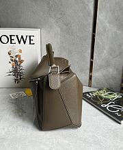 Loewe Large Puzzle Edge Bag In Supple Grained Calfskin Tundra - 33x21.5x15cm - 6