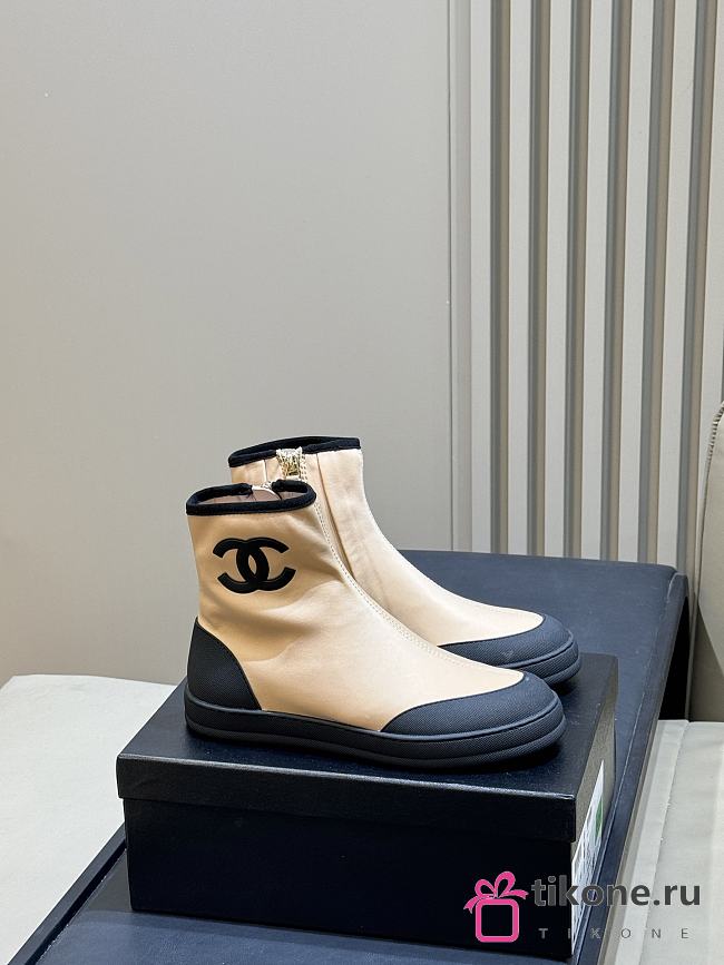 Chanel Short Boots Mixed Fibers & Rubber Beige & Black G47141 - 1