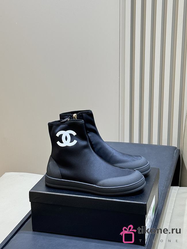 Chanel Short Boots Mixed Fibers & Rubber Black & White G47141 - 1