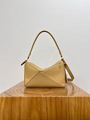 Loewe Medium Featherlight Puzzle Bag in Nappa Lambskin Silk Beige - 29x19.5x12cm - 3