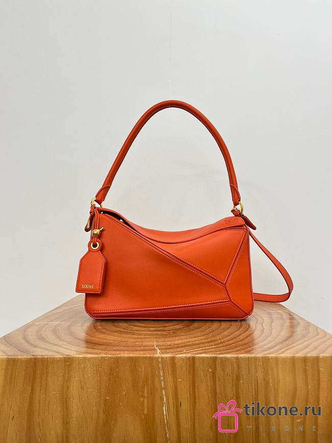 Loewe Medium Featherlight Puzzle Bag in Nappa Lambskin Deep Saffron - 29x19.5x12cm - 1