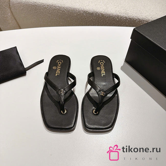 Chanel Thongs Lambskin Black G47319 - 1