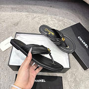 Chanel Thongs Lambskin Black G47103 - 4