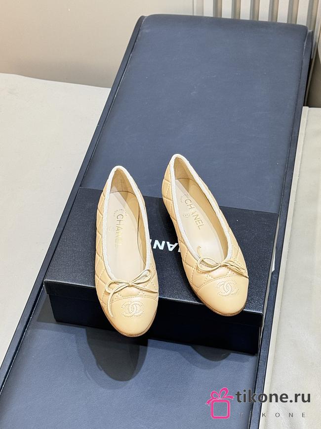 Chanel Ballet Flats Lambskin Beige G26250 - 1