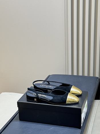Chanel Slingbacks Suede & Crackled Laminated Calfskin Black & Gold 20mm