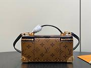 LV Vanity Pouch Trunk Monogram Reverse M29548 - 20x10x5.5cm - 4