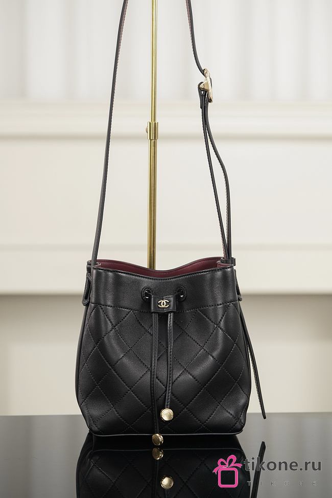 Chanel Small Bucket Bag Calfskin & Gold-Tone Metal Black - 18x16x10cm - 1