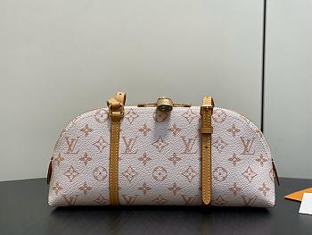 LV Squire East-West Monogram Dune M2A457 - 29x14x8cm