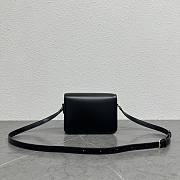 Celine Teen Triomphe Bag In Shiny Calfskin With Enamel Closure Black/Ultra Blue - 18.5x13.5x7cm - 4