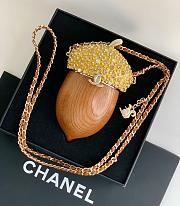Chanel Acorn Minaudiere Wood, Strass & Gold-Tone Metal Brown & Golden AS6441 - 17x7x7cm - 1