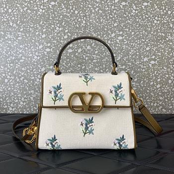 Valentino Garavani Vsling Small Handbag In Linen With Embroidery Neutrals - 22x17x9cm