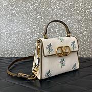 Valentino Garavani Vsling Small Handbag In Linen With Embroidery Neutrals - 22x17x9cm - 4