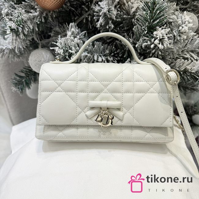 My Tender Dior Top Handle Mini Bag Latte Macrocannage Lambskin - 21x11.5x7cm - 1