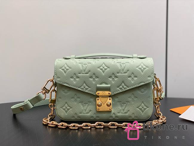 LV Pochette Métis East West Monogram Empreinte Minty M2A339 - 21.5x13.5x6cm - 1