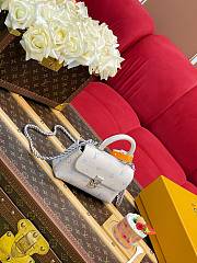 LV Nano Madeleine Monogram Empreinte Link Quartz M2A374 - 21x12.5x6cm - 4