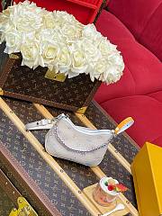 LV Nano Boulogne Monogram Empreinte Link Quartz M29779 - 19x13x8cm - 4
