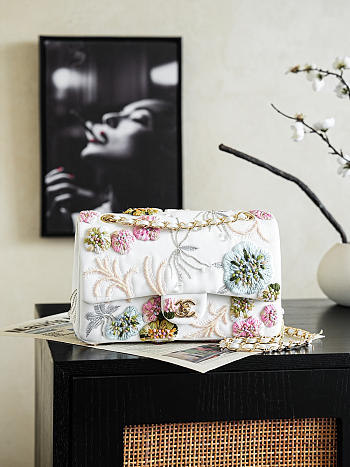 Chanel Classic 11.12 Handbag Embroidered White, Glass Beads, Strass & Gold-Tone Metal A01112 - 25.5x15.5x6.5cm