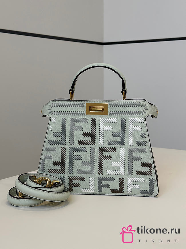 Fendi Peekaboo ISeeU Small Sago Green Leather Bag with FF Interlacing - 27x11x20cm - 1