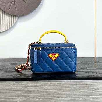 Chanel Long Vanity With Chain Lambskin, Enamel & Gold-Tone Metal Blue, Yellow & Red AP2199 - 16x9.5x8cm